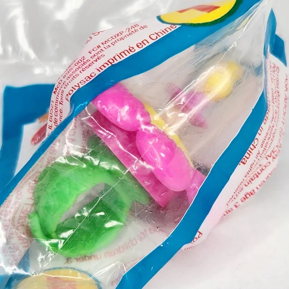 Vintage 1994 Polly Pocket Ring McDonald's Sealed in Packaging Bluebird - Picture 1 of 3